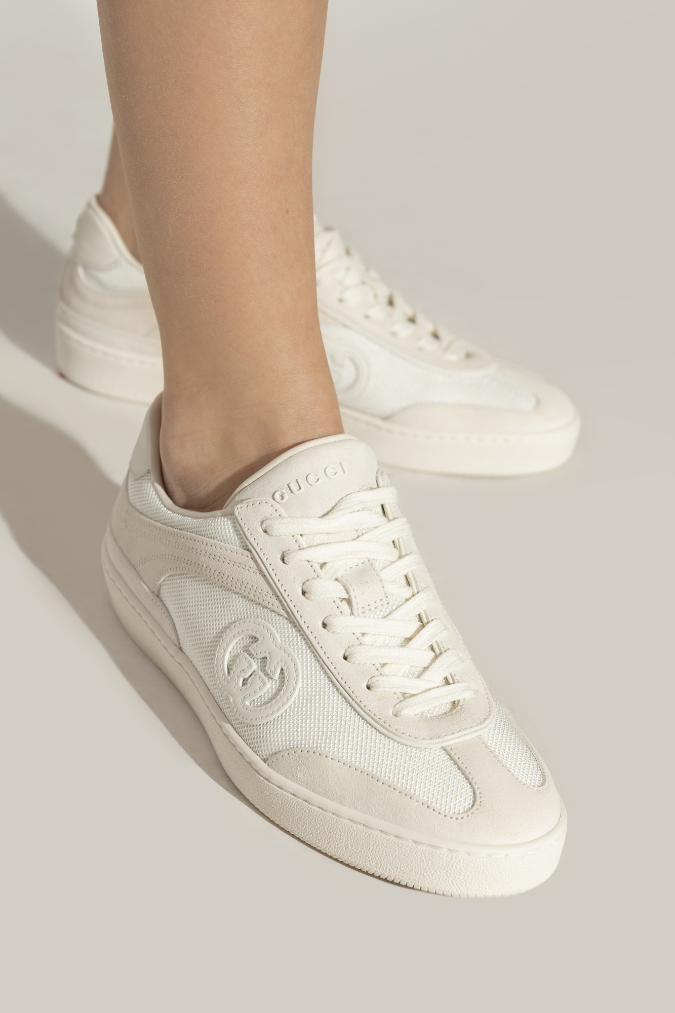 Kremowy Buty sportowe z logo Gucci - Vitkac Polska